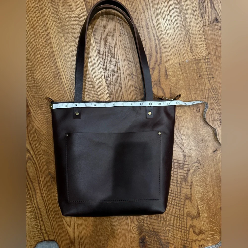 Portland leather small zip Elegant Brown Leather Tote Bag - Picture 10 of 11